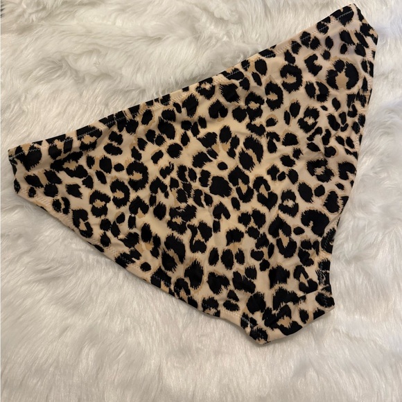 Women’s Tankini Bathing Suit Set - Picture 6 of 8